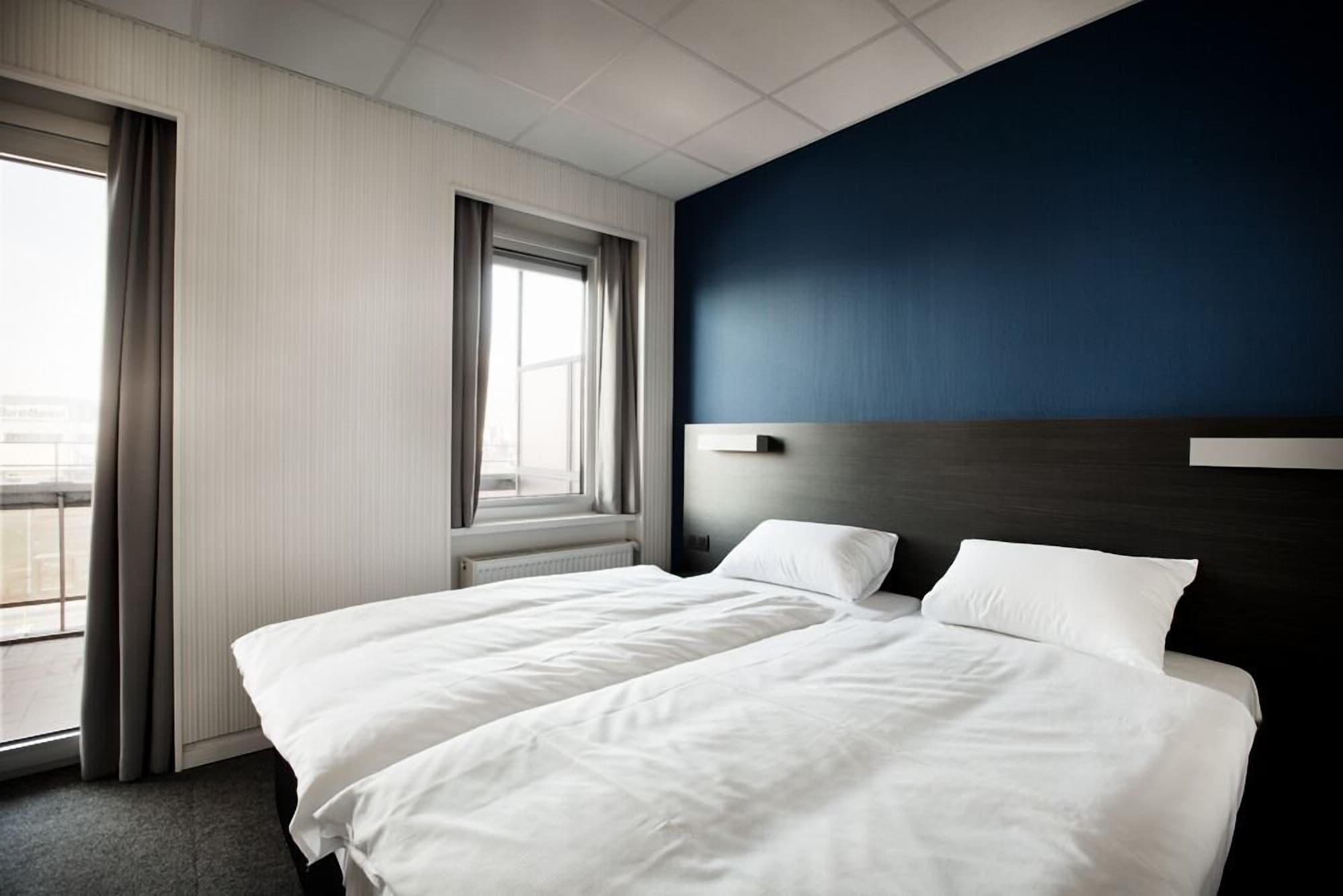 Antwerp Harbour Hotel Екстериор снимка