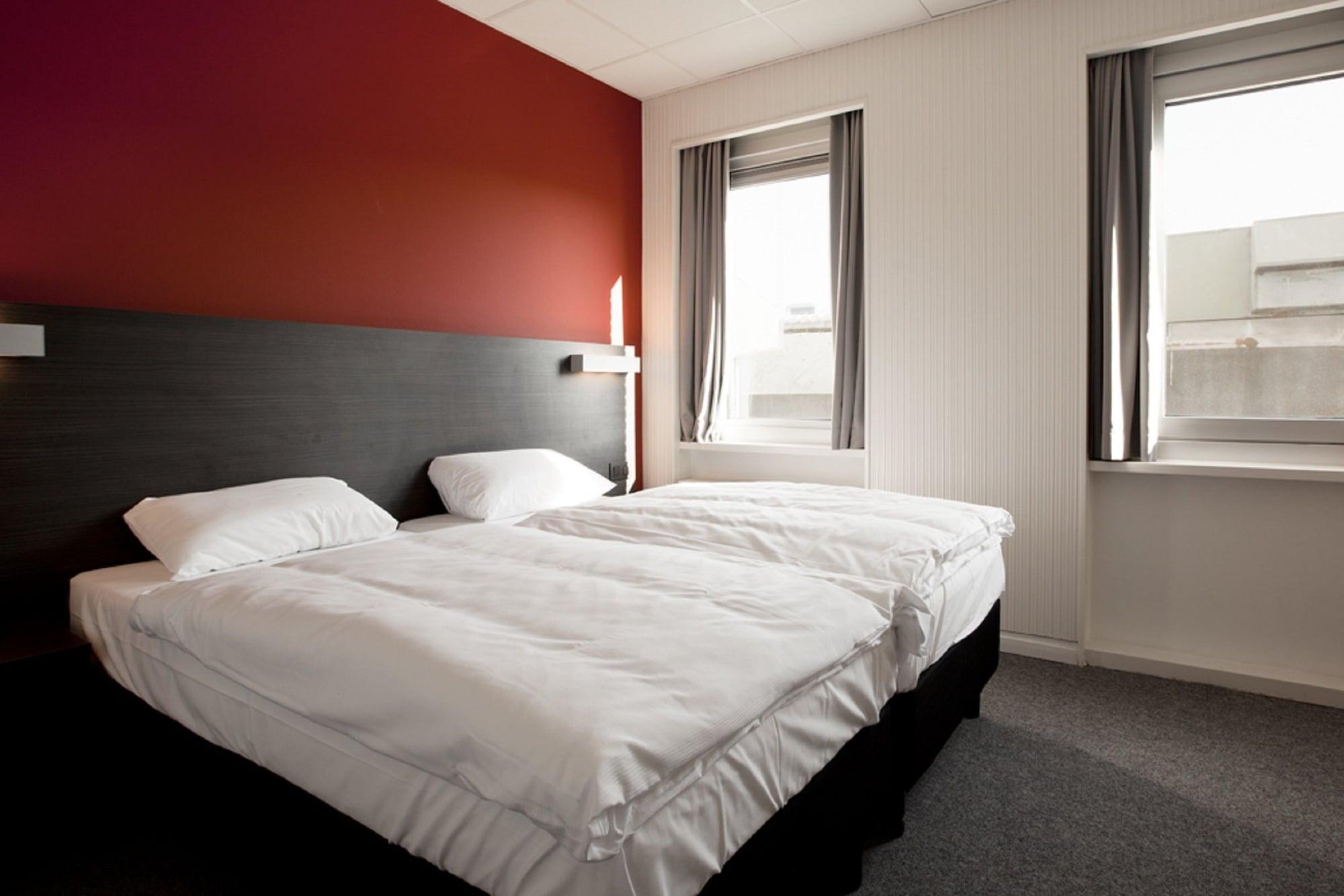 Antwerp Harbour Hotel Екстериор снимка