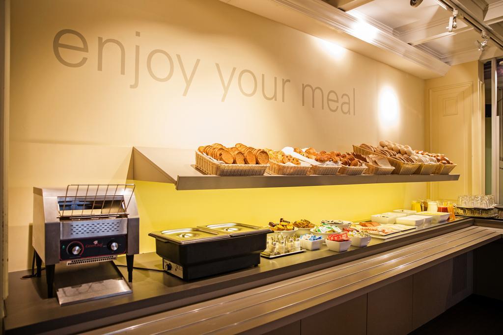 Antwerp Harbour Hotel Екстериор снимка