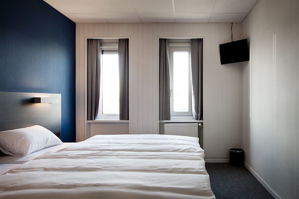 Antwerp Harbour Hotel Екстериор снимка