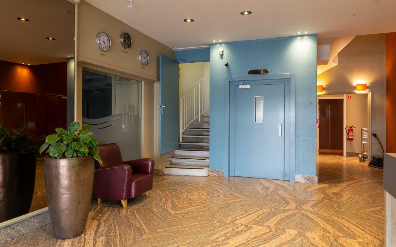 Antwerp Harbour Hotel Екстериор снимка